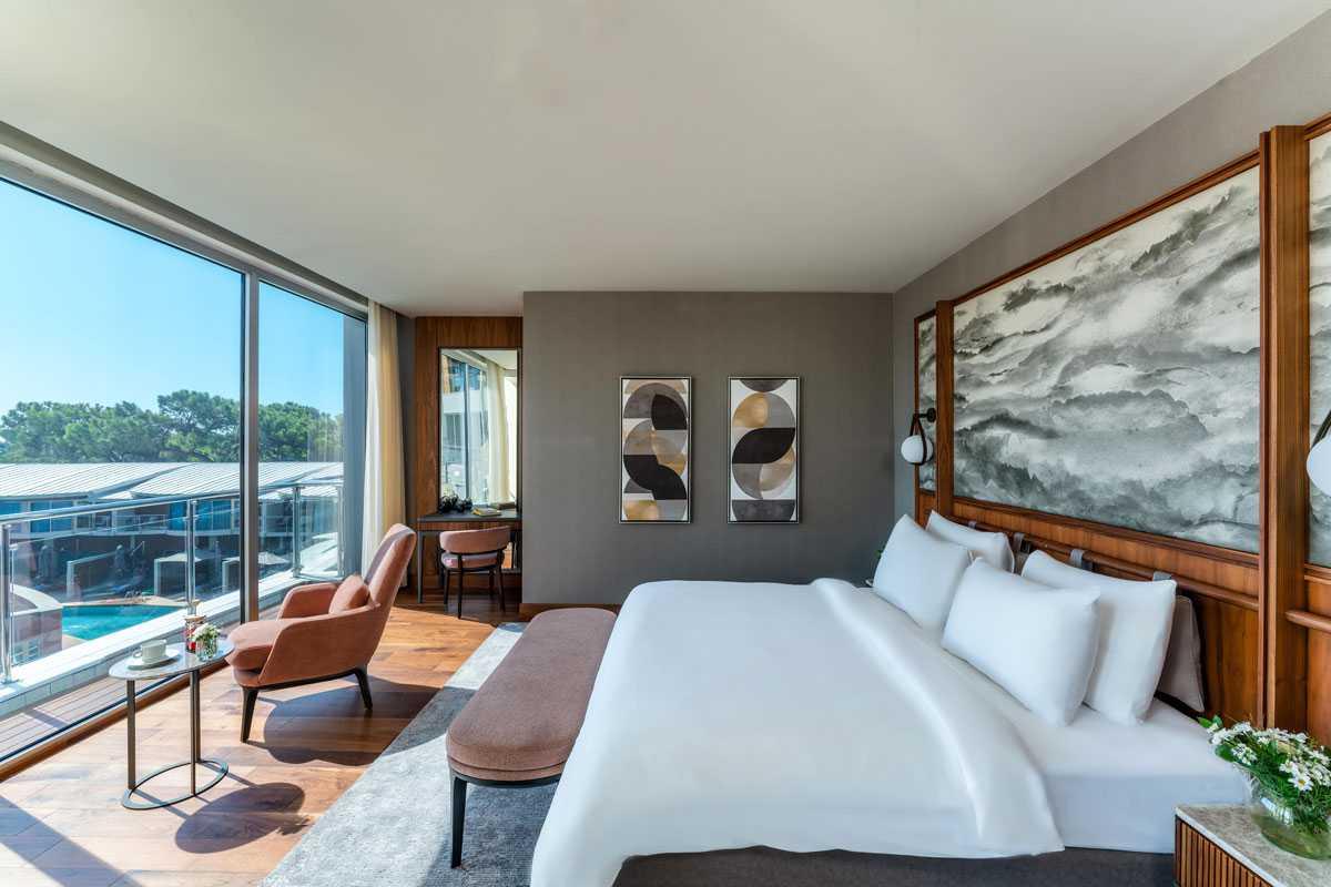 Executive Room Rixos Sungate — 3