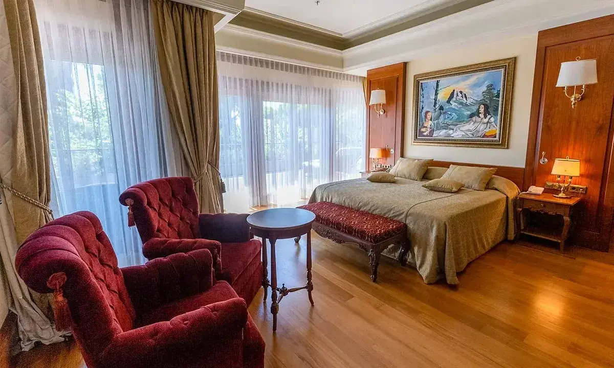 Presidential Villa Gloria Serenity Resort — 4
