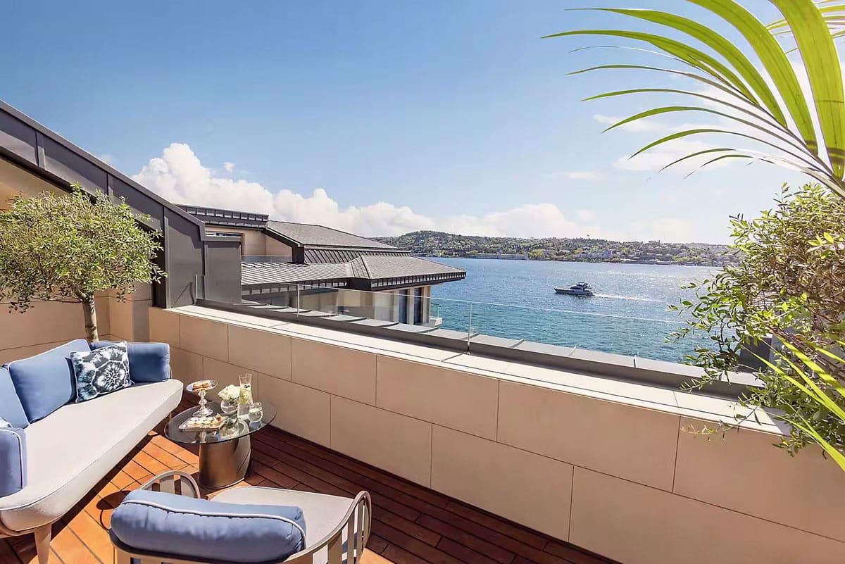 Junior Bosphorus Suite Mandarin Oriental Istanbul — 2