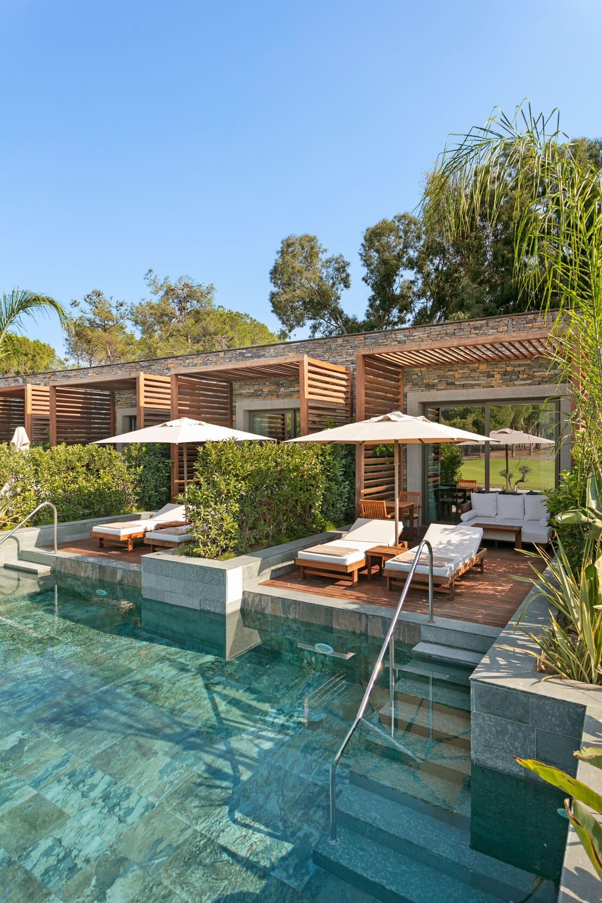 Lagoon Golf Swim Up Cullinan Belek