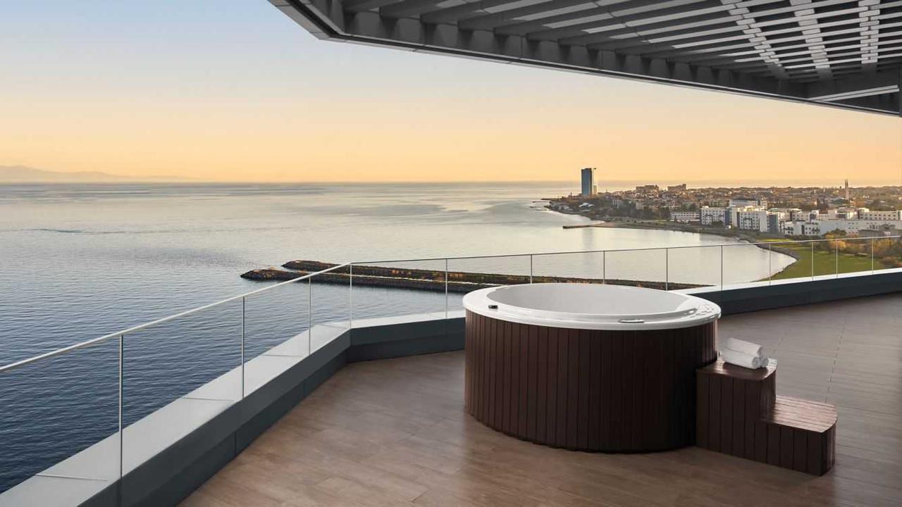 Presidential Suite JW Marriott Marmara Sea — 4