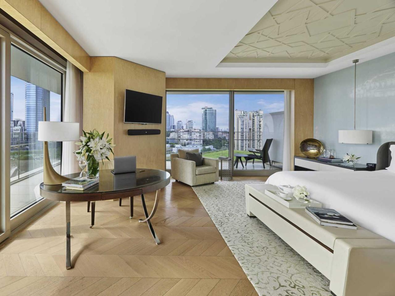 Deluxe with Partial Bosphorus View Room Raffles Istanbul