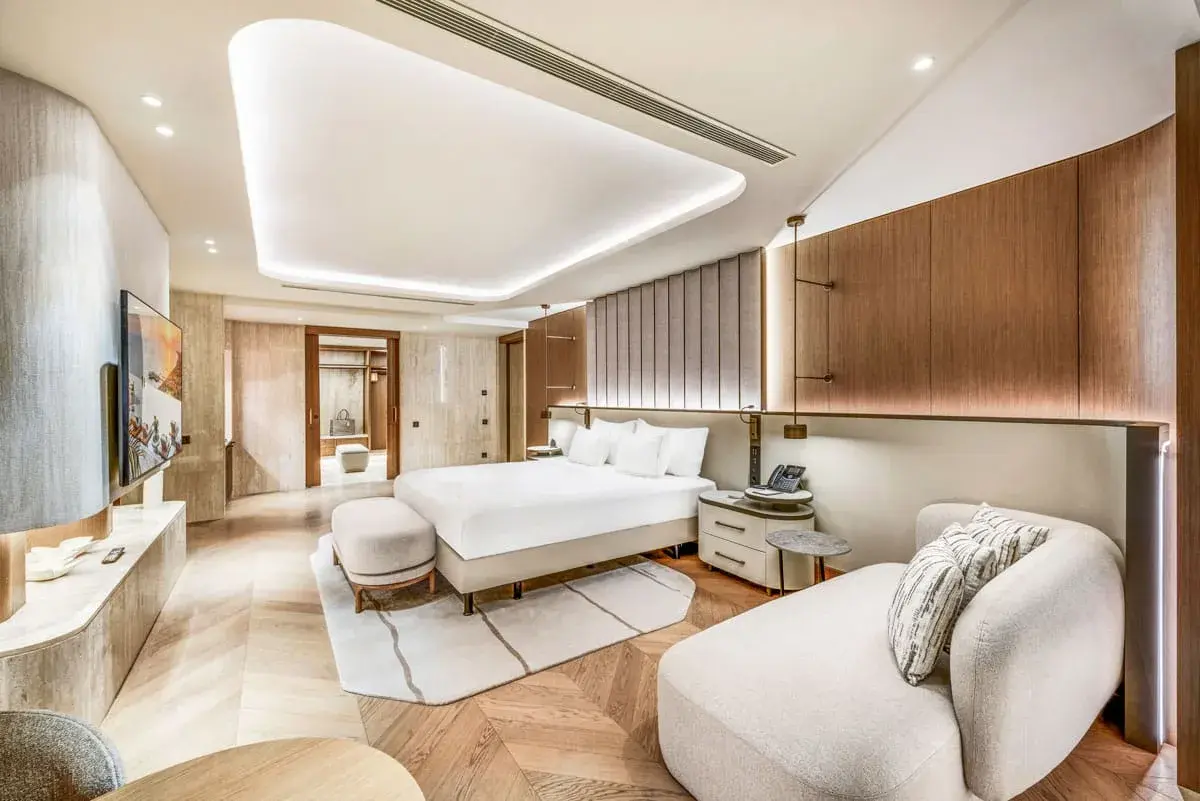 Crown Horizon Suite Regnum The Crown — 15