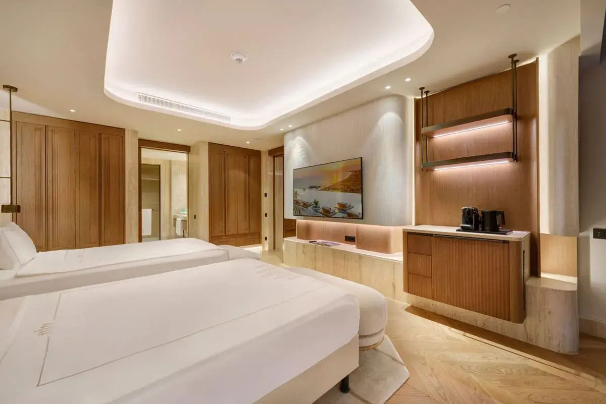 Crown Horizon Suite Regnum The Crown — 10