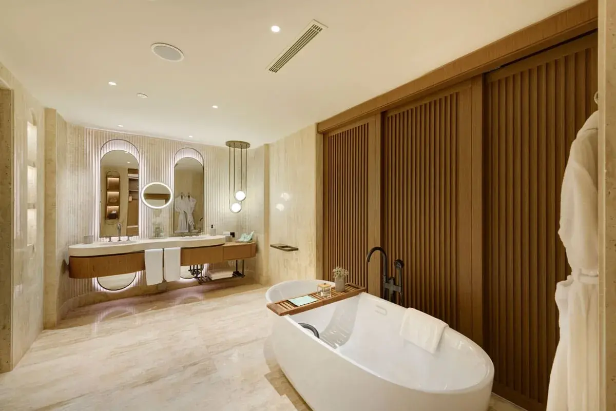 Crown Horizon Suite Regnum The Crown — 8