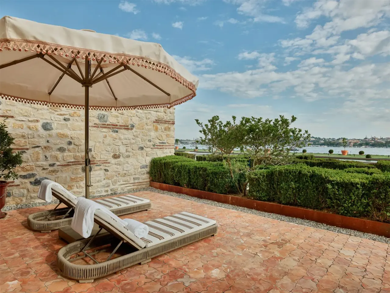 Véranda Suite Aliee Istanbul Hotel — 7