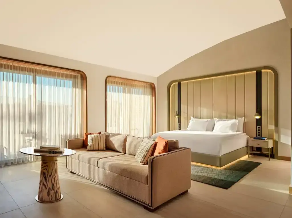 Jacuzzi Suite XO Cape Arnna Resort — 3