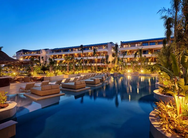 XO Cape Arnna Resort