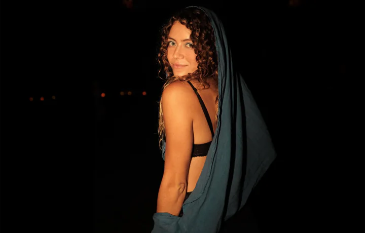 Carly Sant at Scorpios Bodrum: A Night of Pure Musical Connection